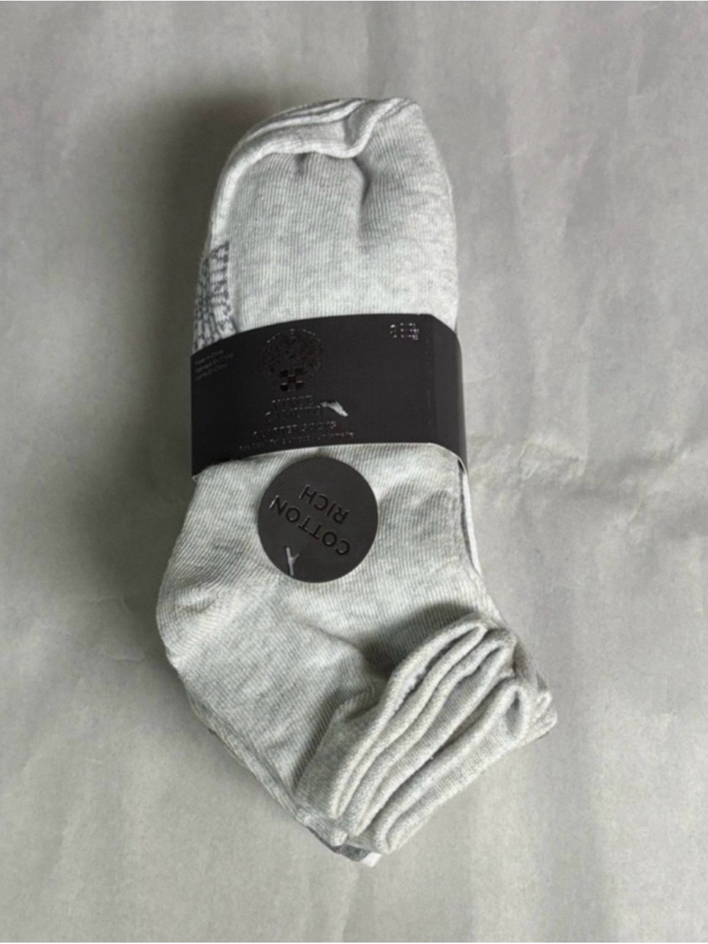 New Vince Camuto Socks Women’s 8 Pair Gray & White Quarter Casual Activewear